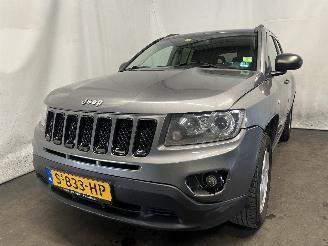 krockskadad bil auto Jeep Compass Compass I (MK49) SUV 2.4 16V 4x4 (ERZ) [125kW]  (09-2006/12-2016) 2012/9