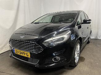 Vaurioauto  passenger cars Ford S-Max S-Max (WPC) MPV 2.0 TDCi 180 16V (T8CG) [132kW]  (01-2015/06-2018) 2016/1