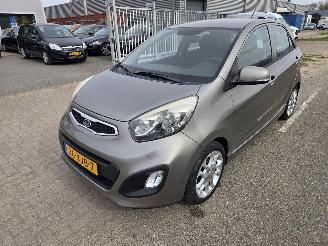 skadebil auto Kia Picanto 1.2 CVVT Comfort Pack 2012/6