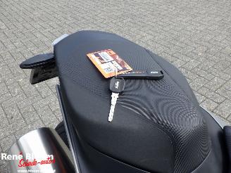 KTM 790 Duke L picture 21