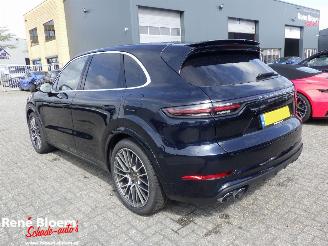 Porsche Cayenne 4.0 TURBO S E-HYBRID 680 pk Keramisch picture 2