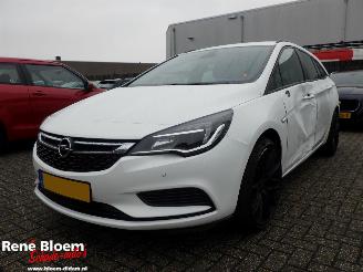 Schadeauto Opel Astra SPORTS TOURER 1.0 Online Edition Navi 5-drs 2017/10