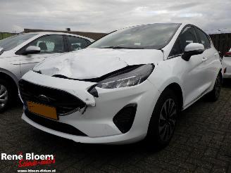 krockskadad bil auto Ford Fiesta 1.0 EcoBoost Hybrid Titanium 2023/1