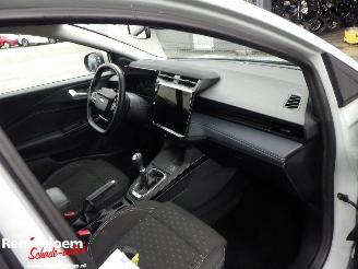 Ford Puma 1.0 EcoBoost Hybrid Titanium picture 7