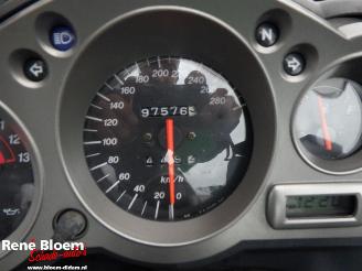 Kawasaki ZZ - R 1200  picture 9