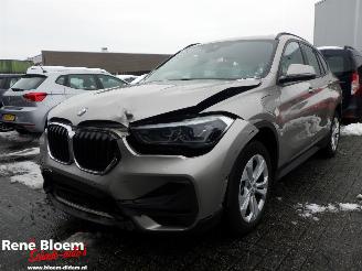 skadebil auto BMW X1 XDRIVE25E High Executive Automaat 2021/2