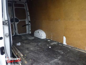 Volkswagen Crafter 35 2.0 TDI L4H4 177pk Aut picture 9