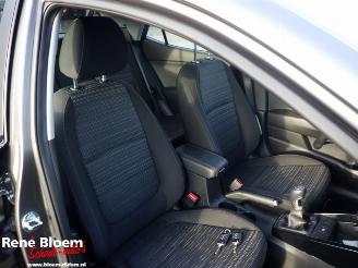 Kia Stonic 1.0 T-GDI MHEV Dynamicline picture 13