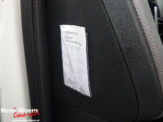 Peugeot 108 1.0 e-VTi Style picture 18