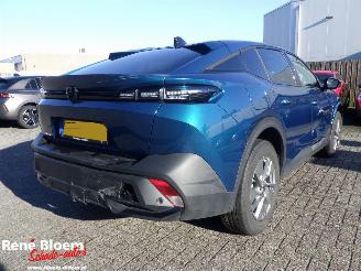 Coche accidentado Peugeot 408 1.2 Hybrid 136 eDCS6 Allure Automaat 2024/11