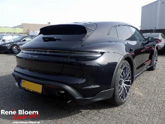 Unfallwagen Porsche Taycan Cross Turismo 4 381pk 93kWh 2022/2