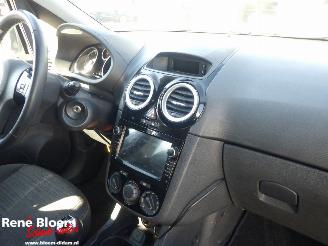 Opel Corsa 1.2-16V Berlin Airco 5drs picture 11