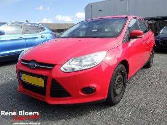 Auto incidentate Ford Focus 1.6 TDCI ECOnetic Airco 2013/1