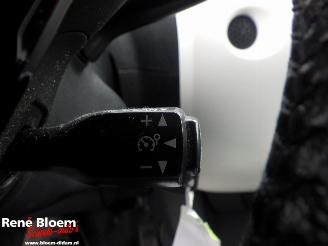 Citroën C1 1.2 Puretech Shine Clima picture 16