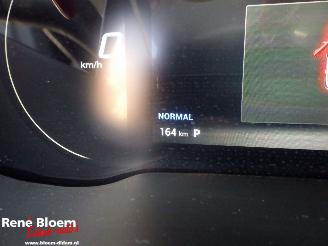 MG ZS EV Long Range Comfort 70kwh picture 17