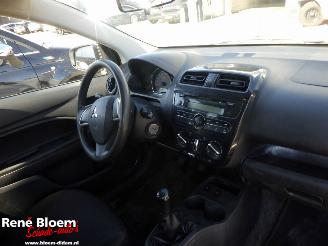 Mitsubishi Space-star 1.0 Cool+ 5drs picture 8