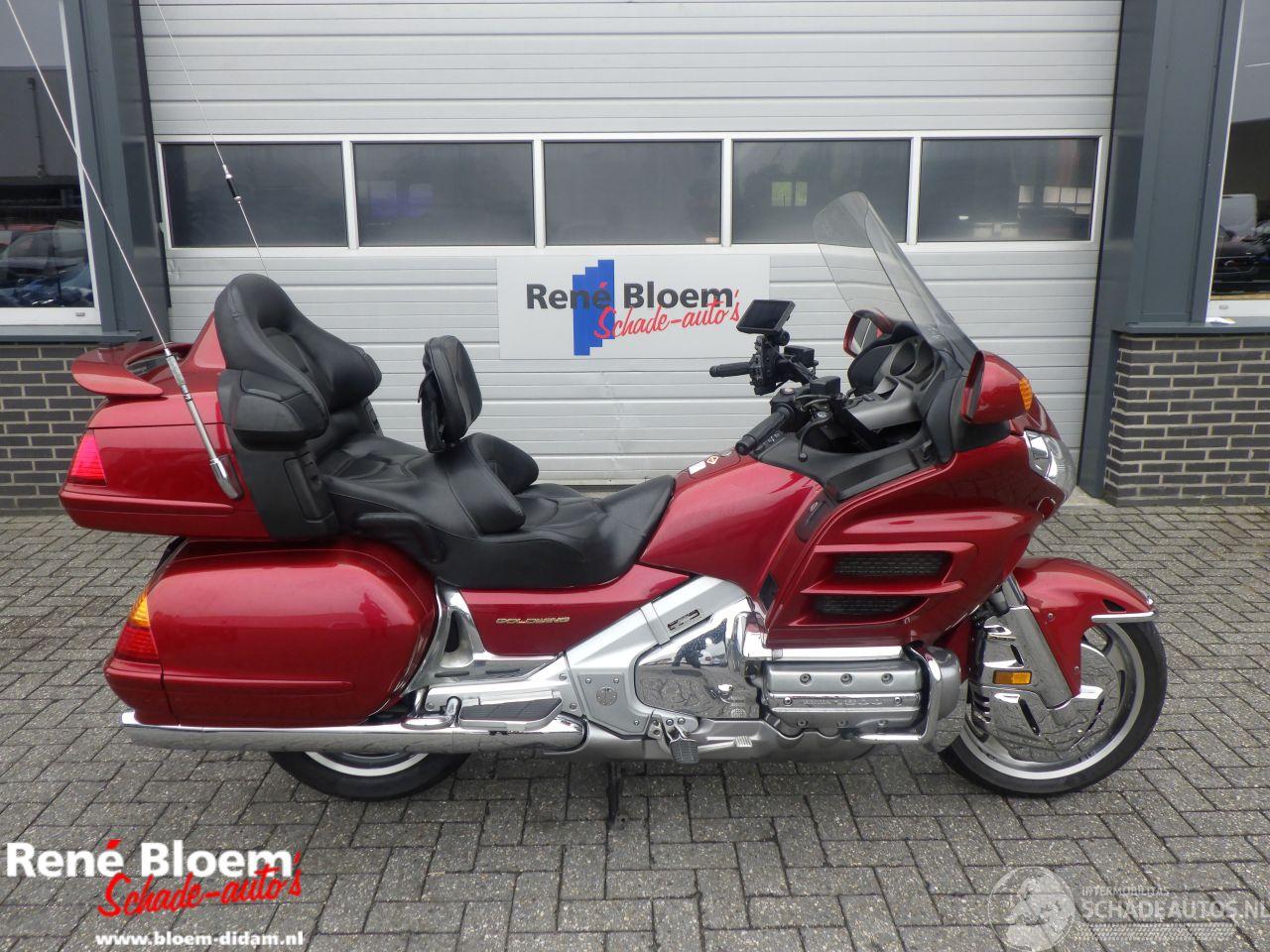 Honda GL 1800 Goldwing Dual C-ABS Deluxe