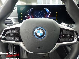 BMW 3-serie 330e Touring 184pk picture 17