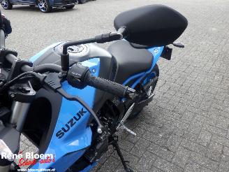 Suzuki  GSX-8S picture 17