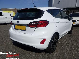 Damaged car Ford Fiesta 1.0 EcoBoost Hybrid Titanium 2023/1
