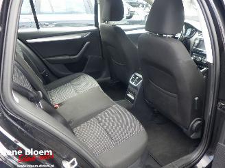 Skoda Octavia Combi 1.6 TDI Greentech 110pk Ambition picture 11