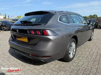 uszkodzony samochody osobowe Peugeot 508 SW 1.2 PureTech Blue Active 131pk 2021/10