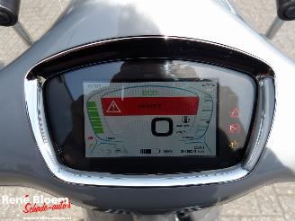 Piaggio  Primavera Elettrica 45 picture 9