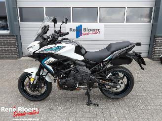 krockskadad bil motor Kawasaki Versys 650 2025/5