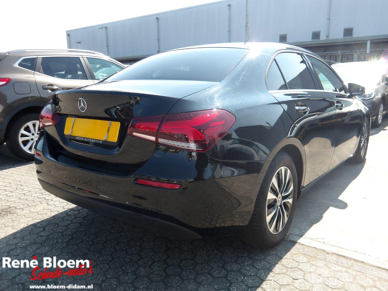 Mercedes A-klasse 180d Business Solution 116pk