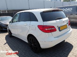 Mercedes B-klasse 180 Ambition 122pk picture 4