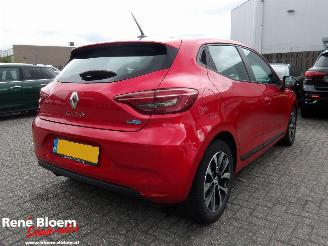 Auto incidentate Renault Clio E-TECH HYBRID Equilibre 145pk 2023/5