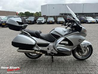 Honda ST 1300 Pan European picture 2