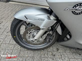 Honda ST 1300 Pan European picture 14