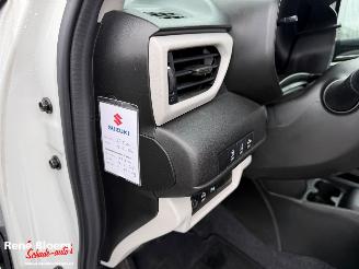 Suzuki Swift 1.2 Select Smart Hybrid 5drs Navi picture 16