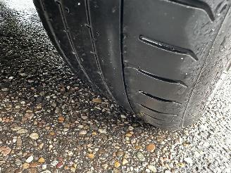 BMW 7-serie 730d xDrive 265pk aut + f1 High Exe M-Ed - nap - schuifdak - hud - softclose - 360 cam - harman/kardon - luchtvering picture 98