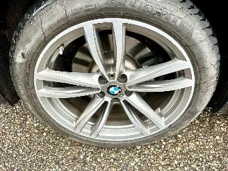 BMW 7-serie 730d xDrive 265pk aut + f1 High Exe M-Ed - nap - schuifdak - hud - softclose - 360 cam - harman/kardon - luchtvering picture 99