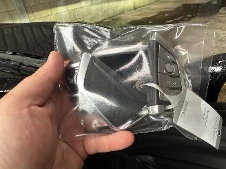 BMW 7-serie 730d xDrive 265pk aut + f1 High Exe M-Ed - nap - schuifdak - hud - softclose - 360 cam - harman/kardon - luchtvering picture 54