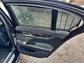 BMW 7-serie 730d xDrive 265pk aut + f1 High Exe M-Ed - nap - schuifdak - hud - softclose - 360 cam - harman/kardon - luchtvering picture 34