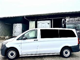 uszkodzony samochody ciężarowe Mercedes Vito Tourer 110 CDI 102pk extra lang 9 Pers - nap - 1e eig - airco - cruise - getint glas - privacy glass - side bars 2019/12