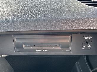 Skoda Octavia 1.5 TSI 150pk 7-Traps aut Greentech Style - nap - navi - carplay - keyless entry - pdc v+a + park assist picture 58