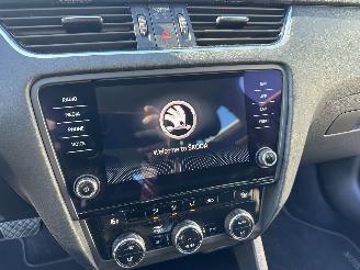 Skoda Octavia 1.5 TSI 150pk 7-Traps aut Greentech Style - nap - navi - carplay - keyless entry - pdc v+a + park assist picture 20