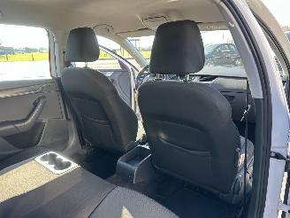 Skoda Octavia 1.5 TSI 150pk 7-Traps aut Greentech Style - nap - navi - carplay - keyless entry - pdc v+a + park assist picture 61