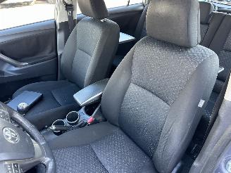 Toyota Verso 1.6 VVT-i 132pk 6-bak Comfort 7Pers - airco - 4x elektr ramen - radio cd + aux - trekh - 4x all season picture 45