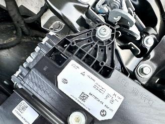 BMW iX2 eDrive20 67kWh 204pk aut M-Sport - nap - pano - 1e eig - 20 inch - harman/kardon - widescreen picture 85