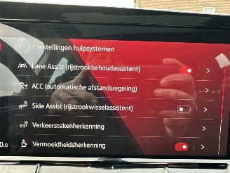 Volkswagen Golf 1.5 eTSI 162pk aut + f1 Style - nap - pano - virtual - massage - front + line + side + park assist - virtual picture 20