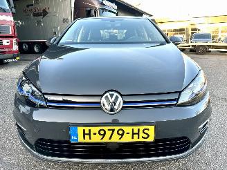Volkswagen e-Golf 136pk aut E-DITION 5drs - 33dkm nap - front assist - clima - cruise - pdc v+a - keyless entry + start - stoelverw picture 3