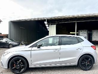 Schadeauto Seat Ibiza FR 1.0 TSI 110pk 7-traps aut + F1 5drs - nap - navi - camera - sfeerverl - front + line assist - virtual cockpit 2021/11