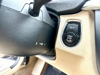 BMW 3-serie Touring 320i 184pk 8-traps aut High Executive - nap - xenon - beige leer - stoelverw - navi - pdc - elektr klep picture 34