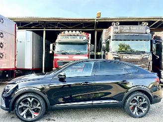 skadebil auto Renault Arkana 1.6 E-Tech Hybrid 145 R.S. Line 2021/9