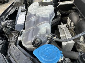 Volvo V-40 1.6 T4 179pk automaat Summum - xenon - navi - camera - keyless - front + line + side assist picture 81